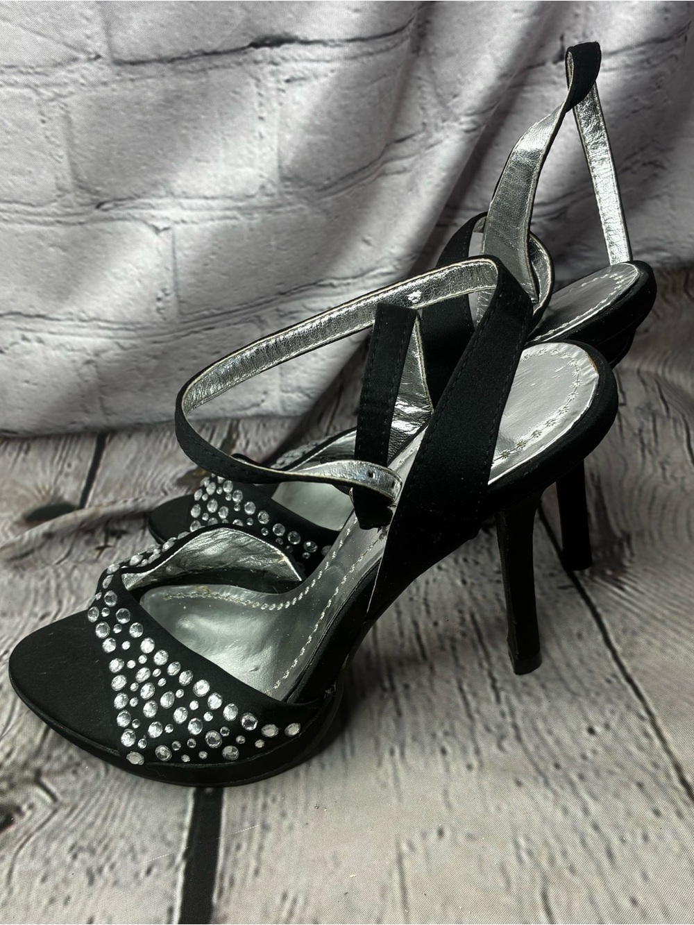 Wet Seal Y2K Promcore Black Satin Gems Bling Strappy Stiletto Sandals Size 7.5‎